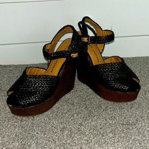 Chinese laundry tall wedges